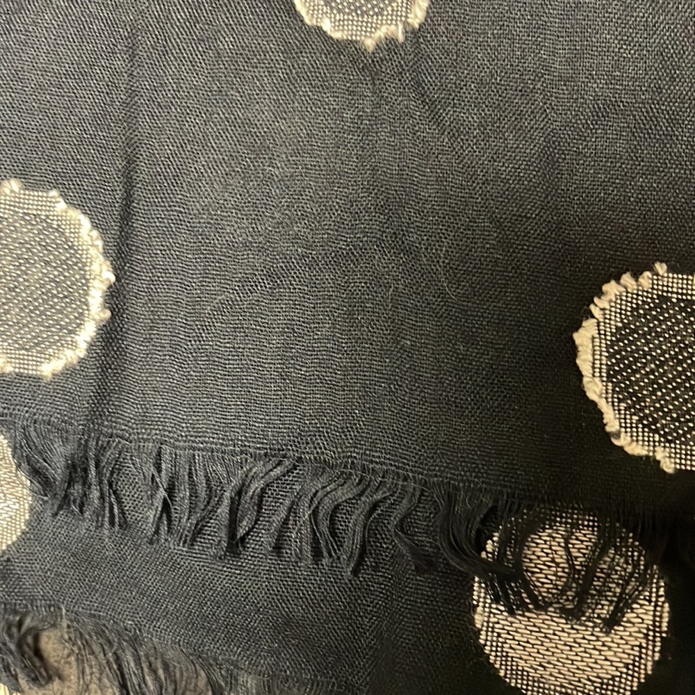 Large Scarf . - image 5